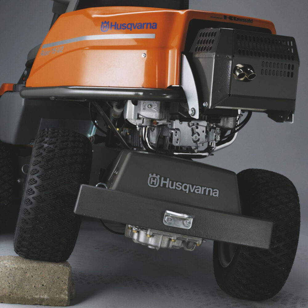Husqvarna Rider R214C